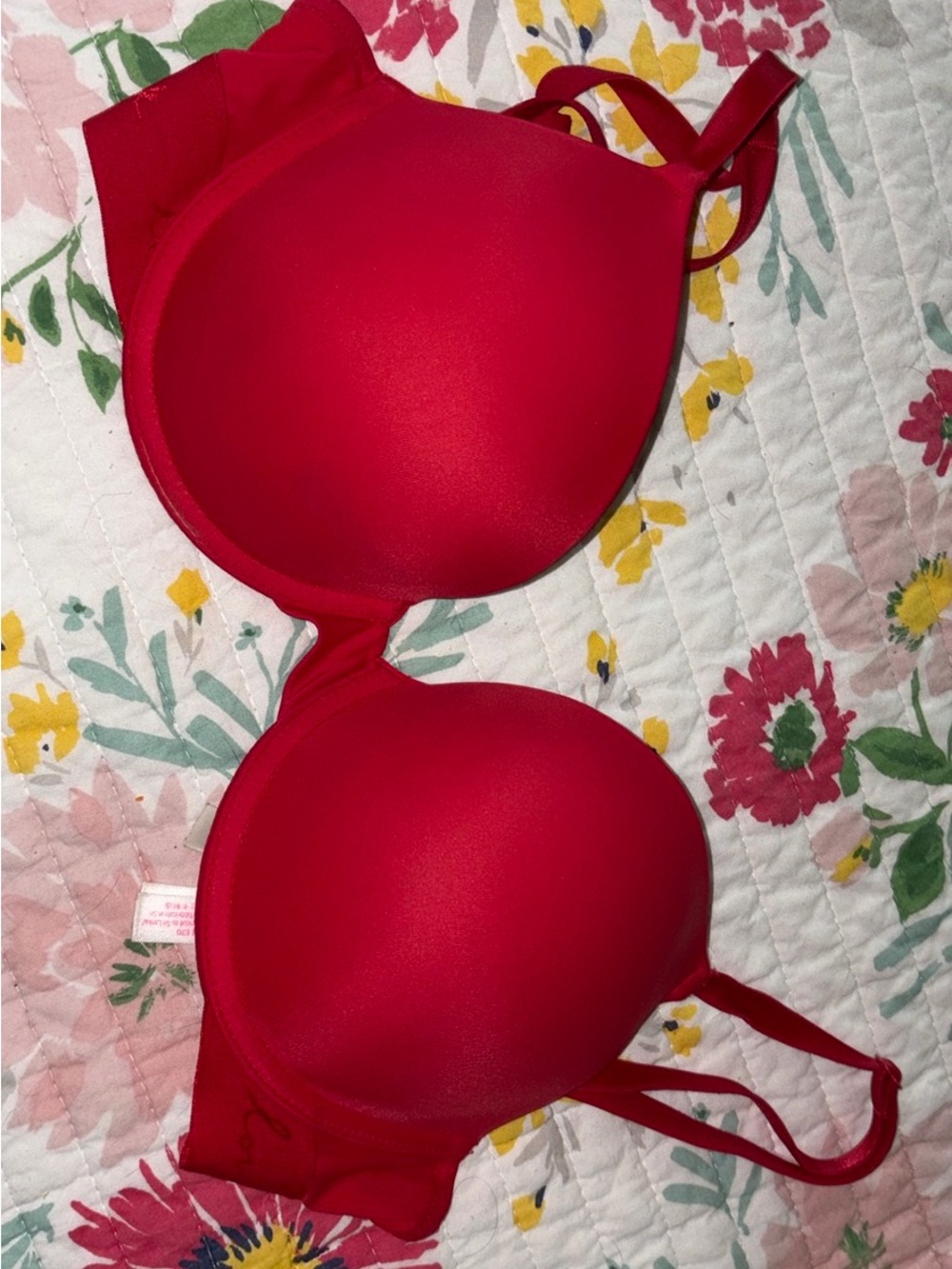 Victoria’s Secret Wear Everywhere Regular Push Up Bra